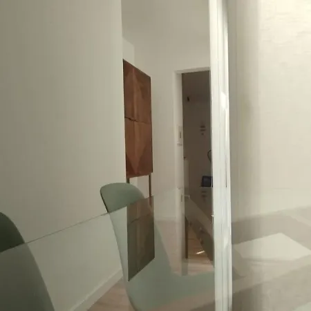 아파트 Inberna 페니케